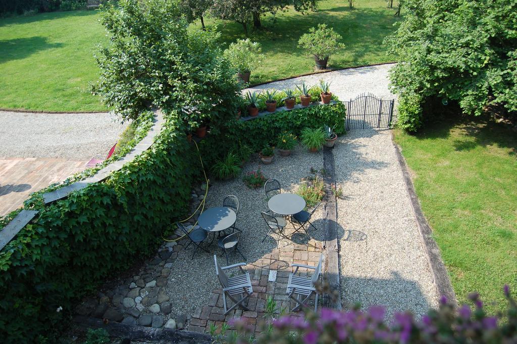 Quattrocolli B&B Quattro Castella Exterior photo