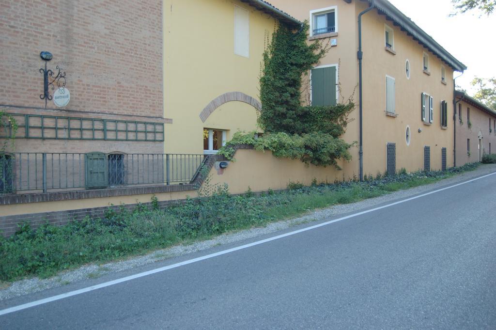 Quattrocolli B&B Quattro Castella Exterior photo